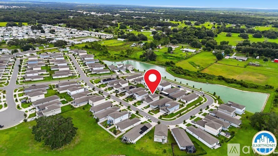 Zephyrhills House: 34772 Telluride Ln