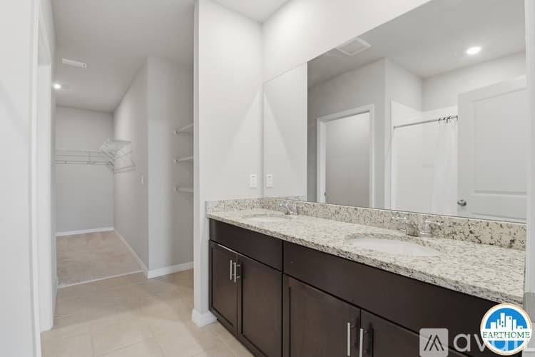 Zephyrhills House: 34772 Telluride Ln