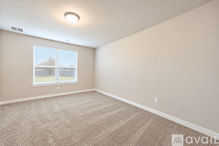 Belton House: 1237 Dowdy Dr