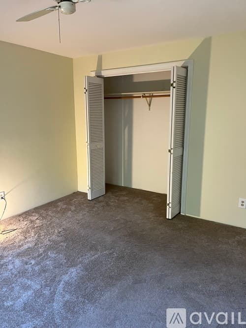 Exeter Apartment: 27 Ernest Avenue