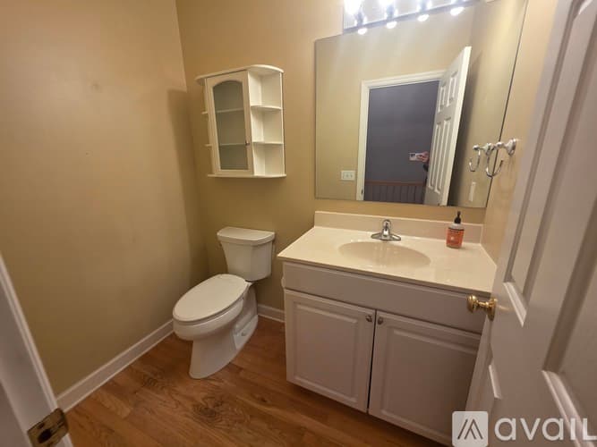 Petoskey House: 4761 Brubaker Rd