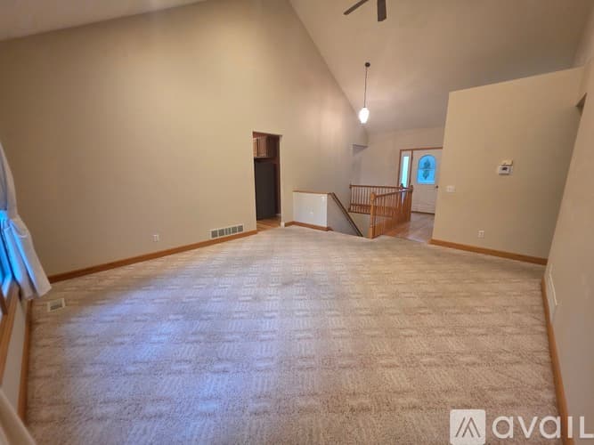 Petoskey House: 4761 Brubaker Rd