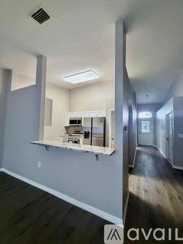 Clermont House: 648 Harbor Villa Court