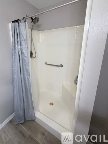 Clermont House: 648 Harbor Villa Court