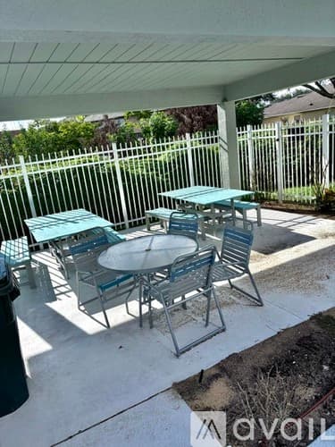 Clermont House: 648 Harbor Villa Court