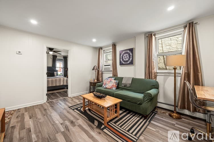 Royersford Apartment: 128 Adams Street