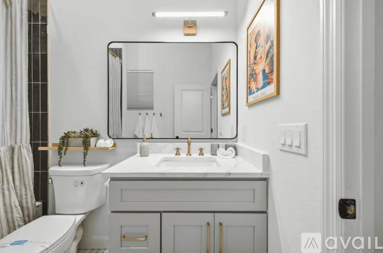 St. Petersburg Apartment: 4511 13 Th Ave S