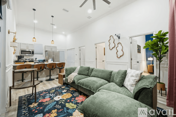 St. Petersburg Apartment: 4511 13 Th Ave S