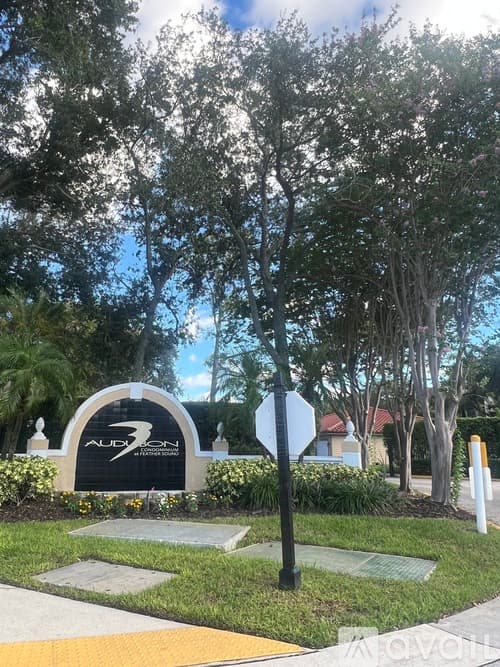 Clearwater Condo: 2400 Feather Sound Drive
