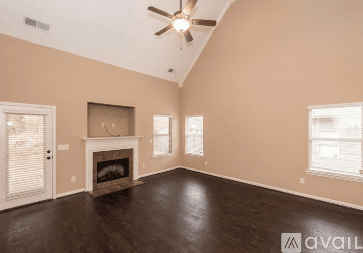Moody House: 3076 Rosewalk Drive
