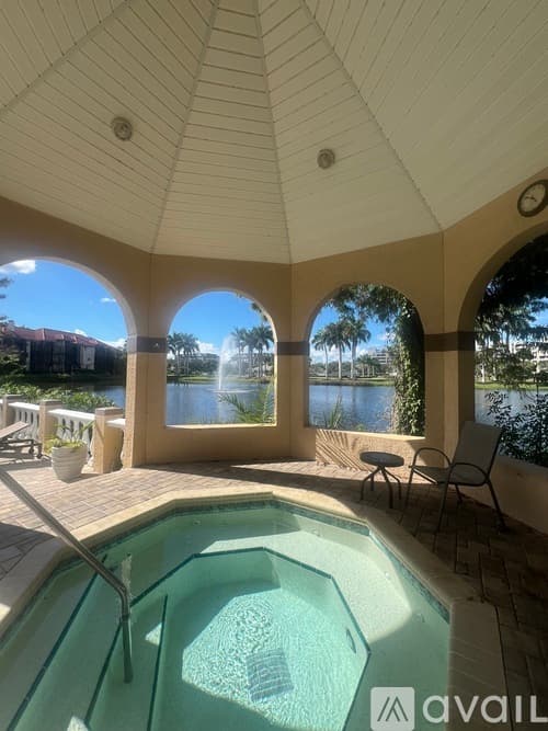 Clearwater Condo: 2400 Feather Sound Drive