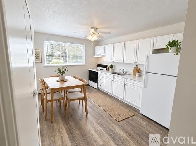 Corning Apartment: 104 West Pulteney Street