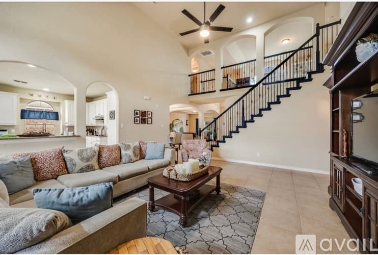 Fort Worth House: 4532 Tacoma Terrace