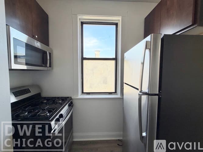 Chicago Apartment: 1530 N Kedzie Ave