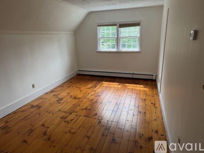 Milford Apartment: 8 Pleasant Street