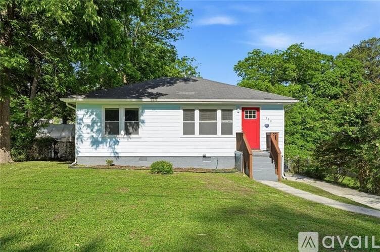 Atlanta House: 320 Camfield Court Southwest