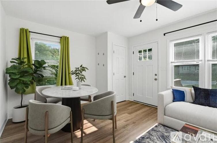Atlanta House: 320 Camfield Court Southwest
