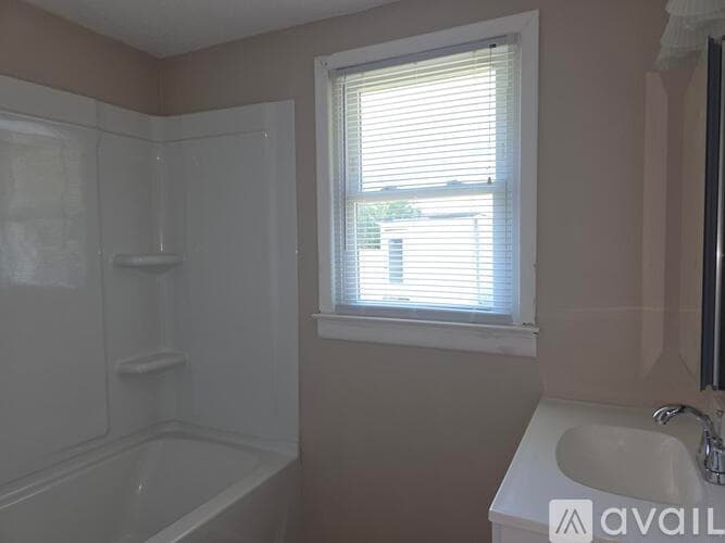 Angier House: 10075 NC 50