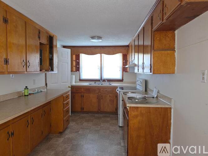 Angier House: 10075 NC 50