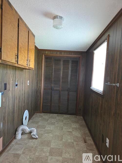 Angier House: 10075 NC 50