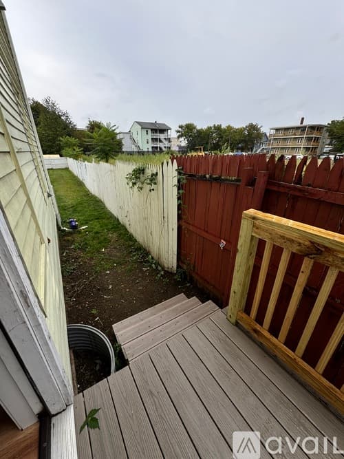 Southbridge Apartment: 35 Charlton Street