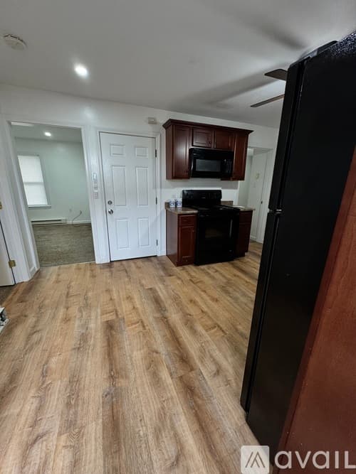 Southbridge Apartment: 35 Charlton Street