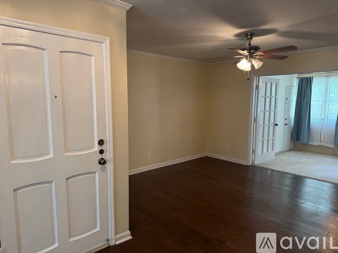 Atlanta Condo: 182 Amherst Place Northwest