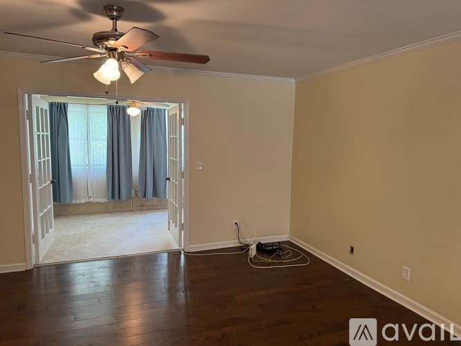 Atlanta Condo: 182 Amherst Place Northwest