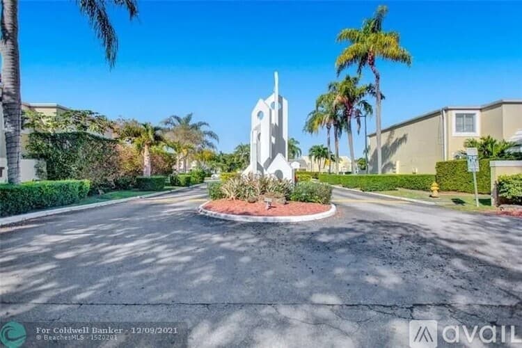 Miami Townhome: 6870 SW 45th Ln