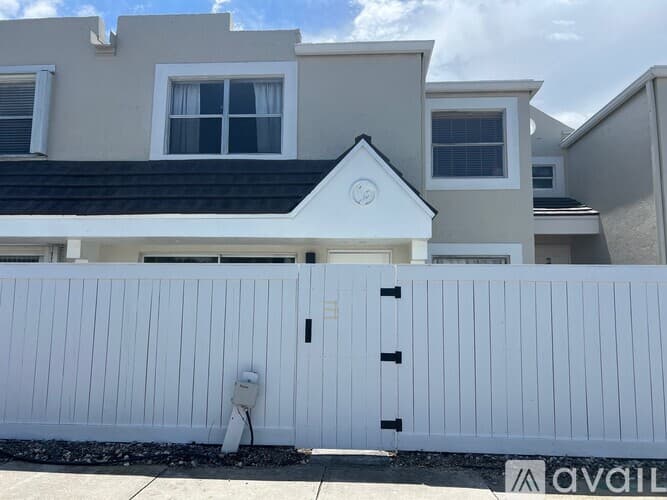 Miami Townhome: 6870 SW 45th Ln