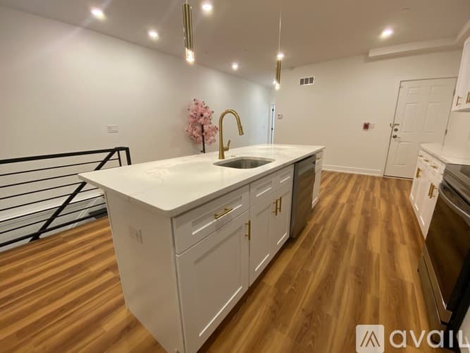 Philadelphia Apartment: 2325 Germantown Ave