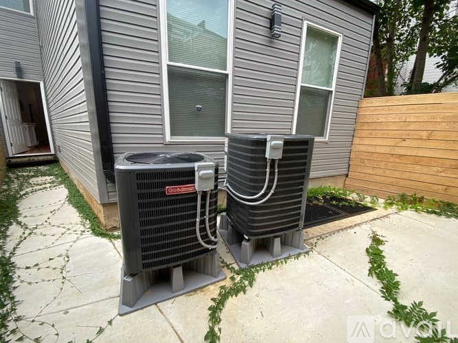 Philadelphia Apartment: 2325 Germantown Ave