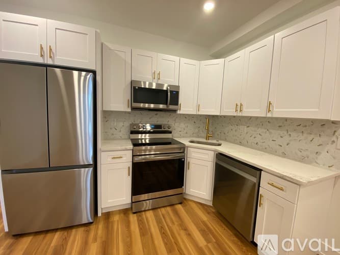 Philadelphia Apartment: 2325 Germantown Ave