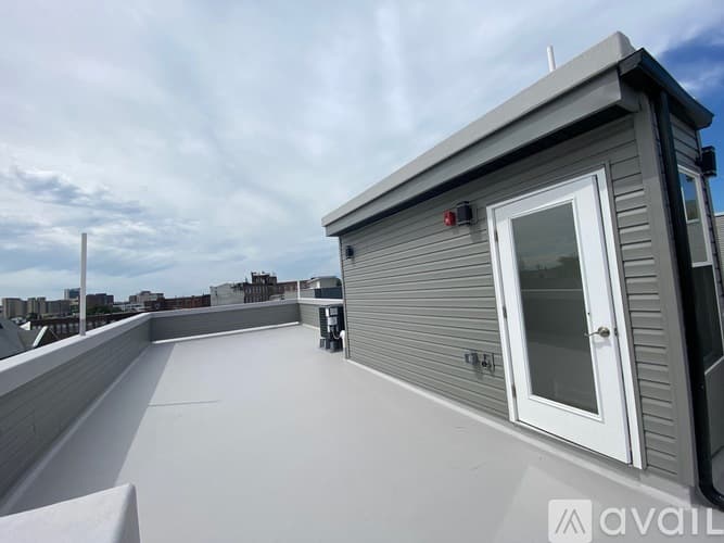 Philadelphia Apartment: 2325 Germantown Ave
