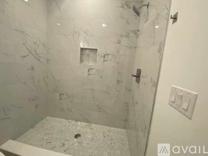 Philadelphia Apartment: 2325 Germantown Ave