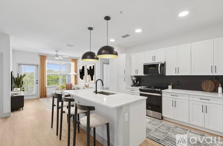 Tampa Apartment: 12676 Everline Pl