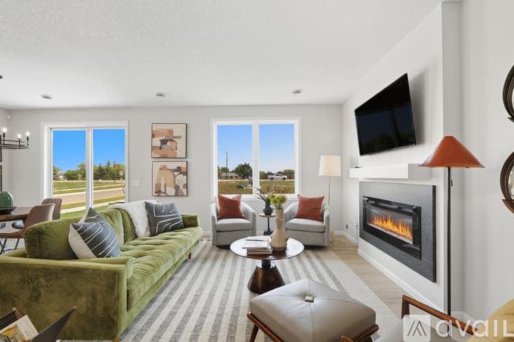 Lake Elmo House: 3468 Knightsbridge Trl N