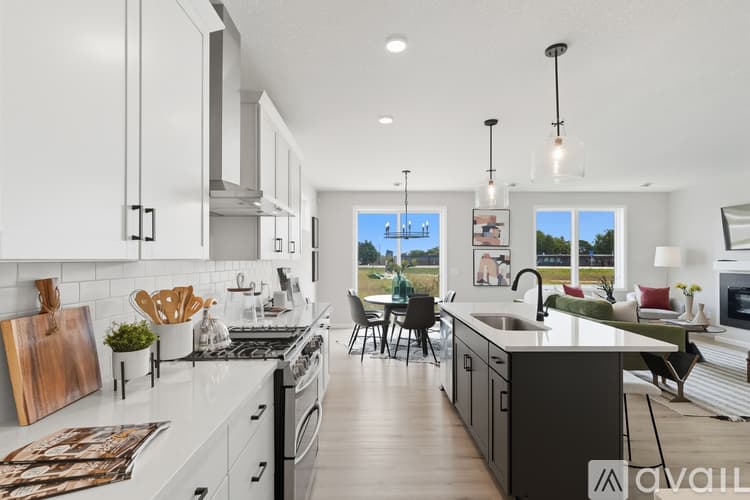 Lake Elmo House: 3468 Knightsbridge Trl N
