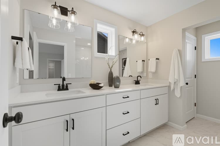 Lake Elmo House: 3468 Knightsbridge Trl N