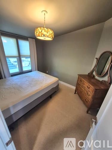 Kimball House: 16541 Carnelian Rd