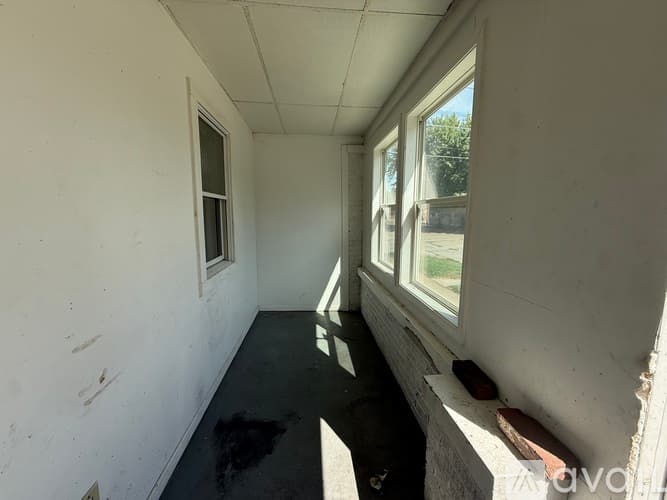 Terre Haute Apartment: 19 S 18th St