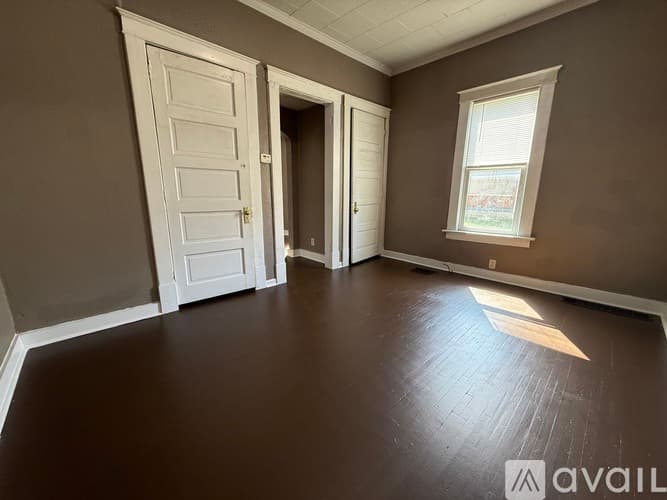 Terre Haute Apartment: 19 S 18th St
