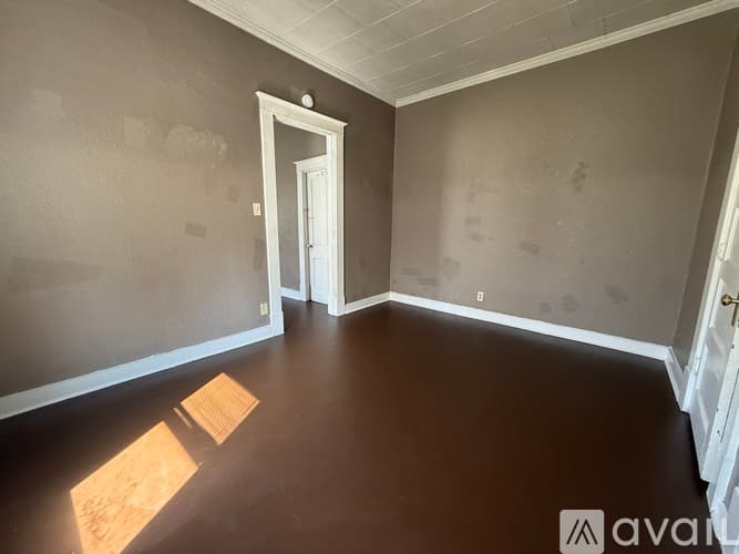 Terre Haute Apartment: 19 S 18th St