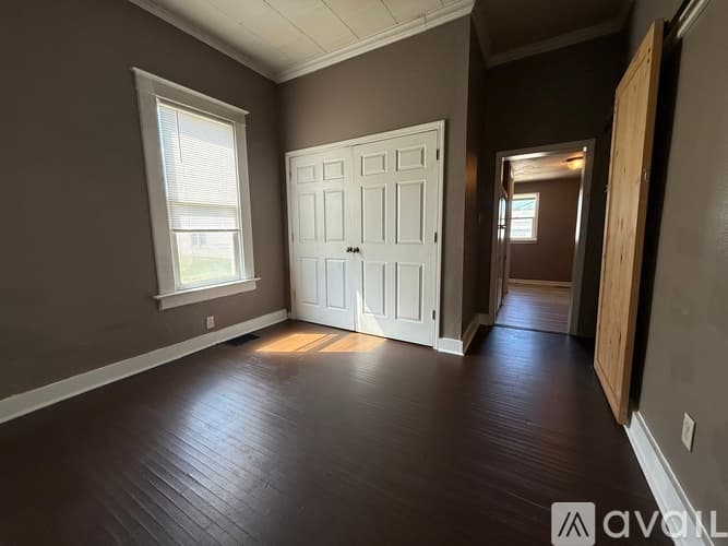 Terre Haute Apartment: 19 S 18th St