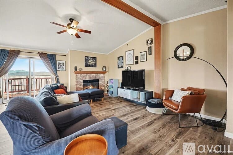 Brighton House: 15665 Havana Way