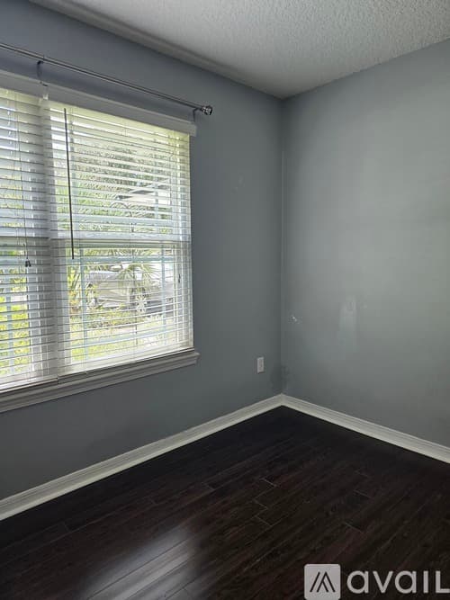 Jacksonville House: 3315 Ayrshire Street