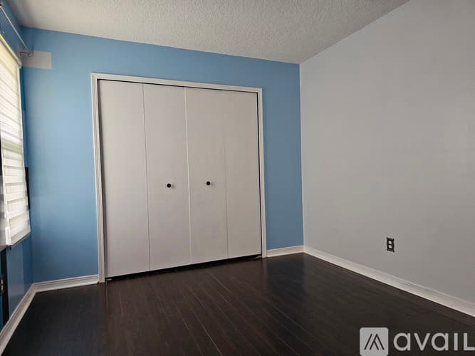 Jacksonville House: 3315 Ayrshire Street