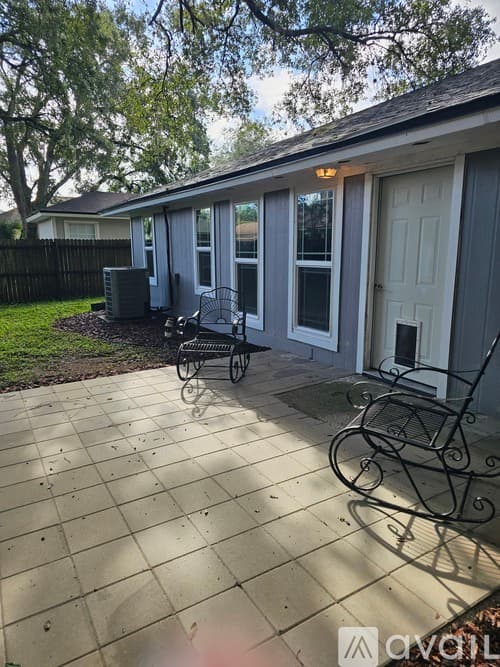 Jacksonville House: 3315 Ayrshire Street