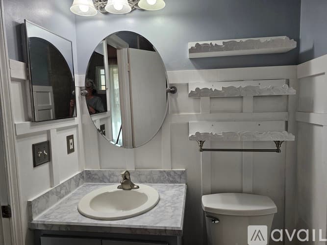 Jacksonville House: 3315 Ayrshire Street