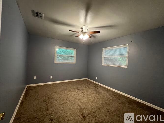 Tallahassee Apartment: 527 East 7th Avenue